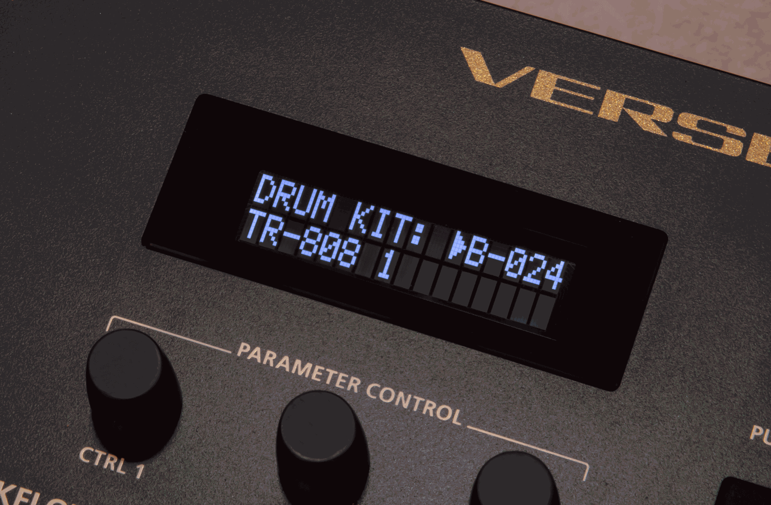 Грувбокс Roland VERSELAB MV-1