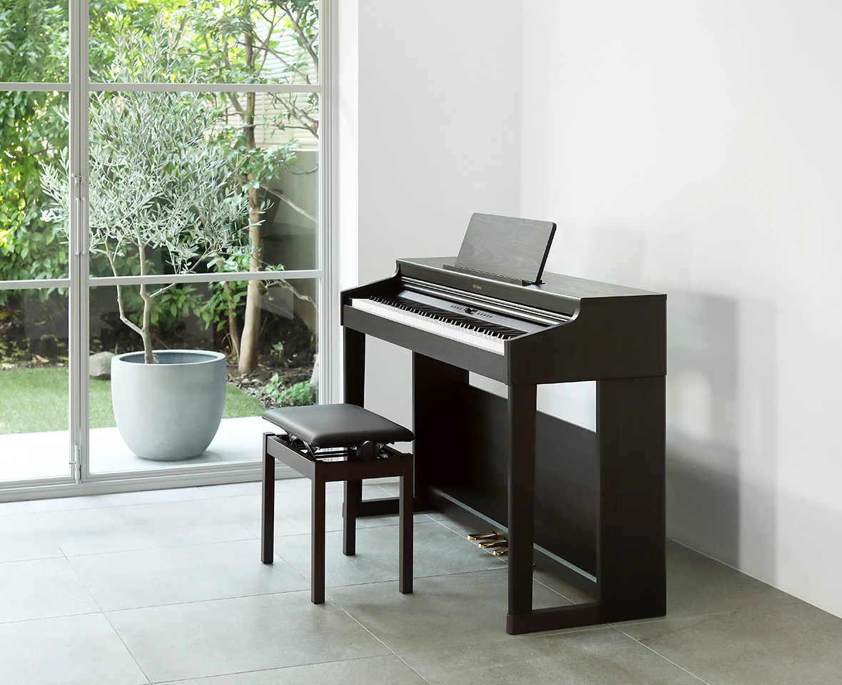 Цифрове фортепіано Roland RP701